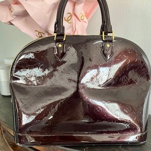VINTAGE ‘13 LOUIS VUITTON ALMA MONOGRAM HANDBAG